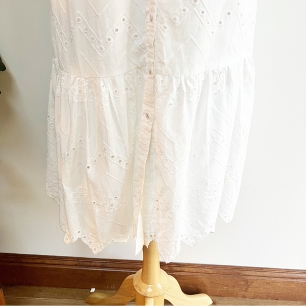 💋Anthropologie white eyelet midi dress. Size S petite - Picture 7 of 12